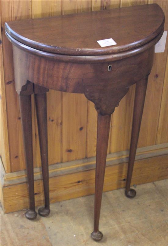 Georgian mahogany small demi-lune side table